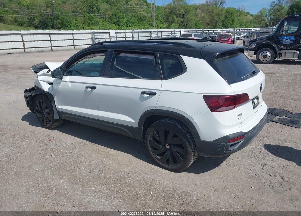 2024 VOLKSWAGEN TAOS VIN: 3VVLX7B20RM126533