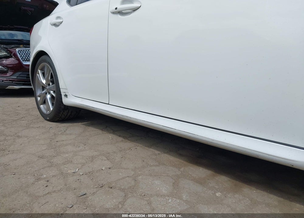 2009 LEXUS IS 250 VIN: JTHBK262992087193