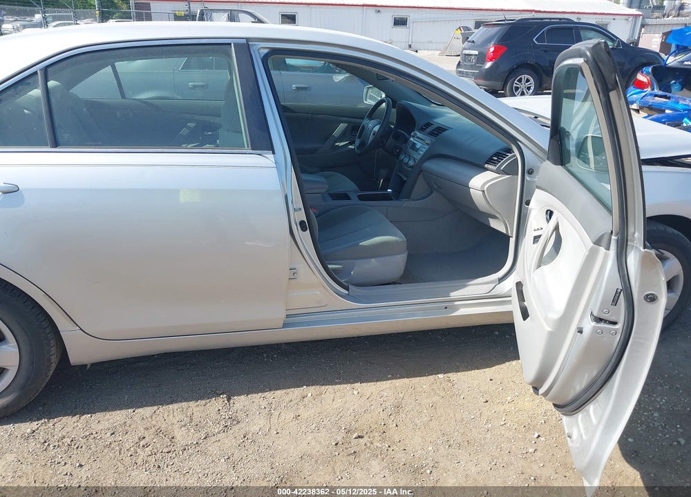 2007 TOYOTA CAMRY LE VIN: 4T1BE46K37U175805