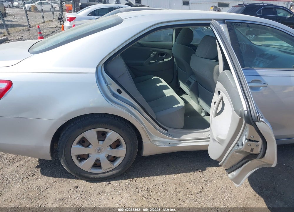 2007 TOYOTA CAMRY LE VIN: 4T1BE46K37U175805