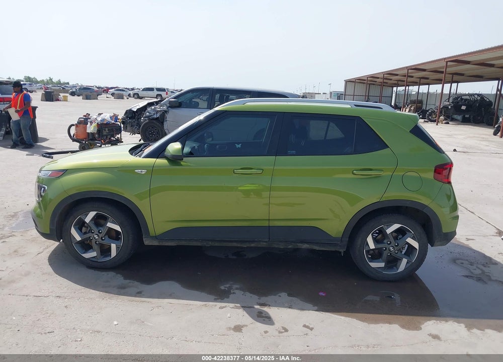 2022 HYUNDAI VENUE VIN: KMHRC8A30NU204234