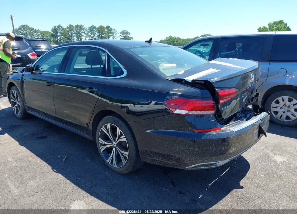 2021 VOLKSWAGEN PASSAT VIN: 1VWSA7A30MC003988