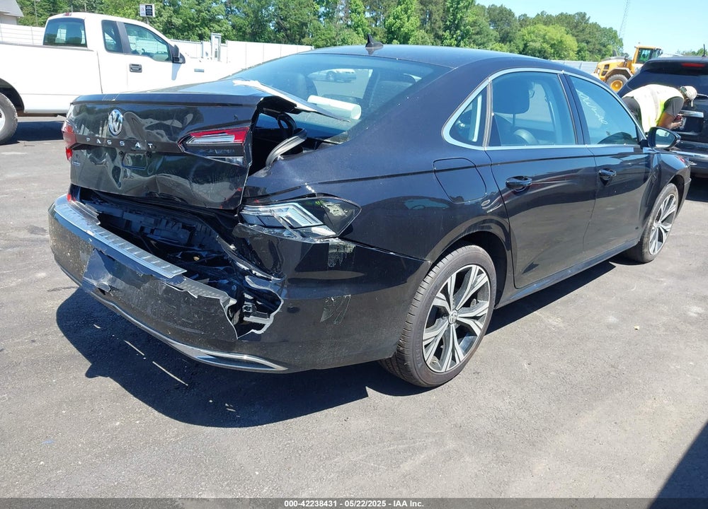 2021 VOLKSWAGEN PASSAT VIN: 1VWSA7A30MC003988