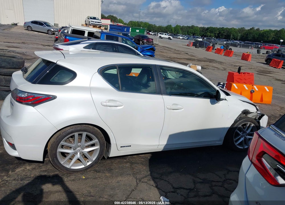 2014 LEXUS CT VIN: JTHKD5BH1E2175901