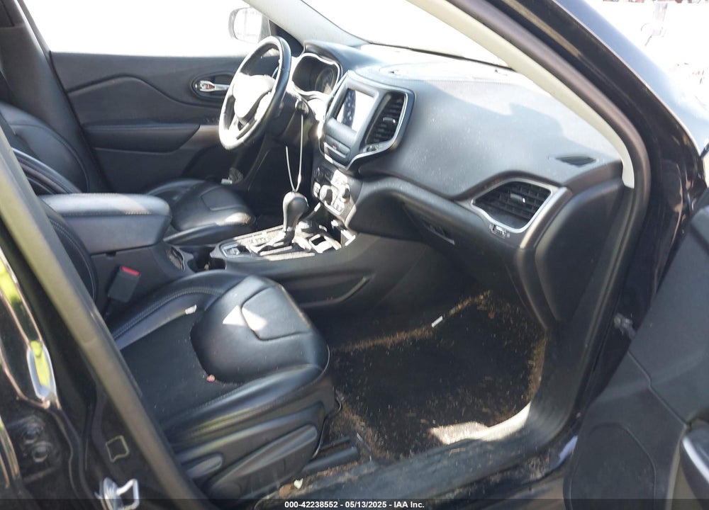 2019 JEEP CHEROKEE VIN: 1C4PJMLBXKD229927
