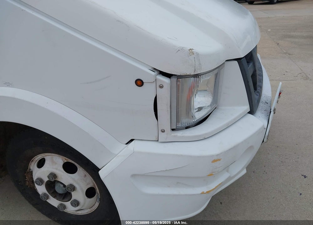 2016 ISUZU NPR VIN: JALB4T172G7W00240