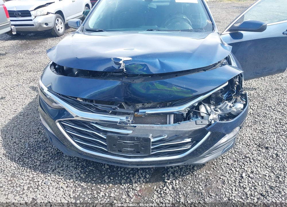 2022 CHEVROLET MALIBU VIN: 1G1ZD5ST1NF182594