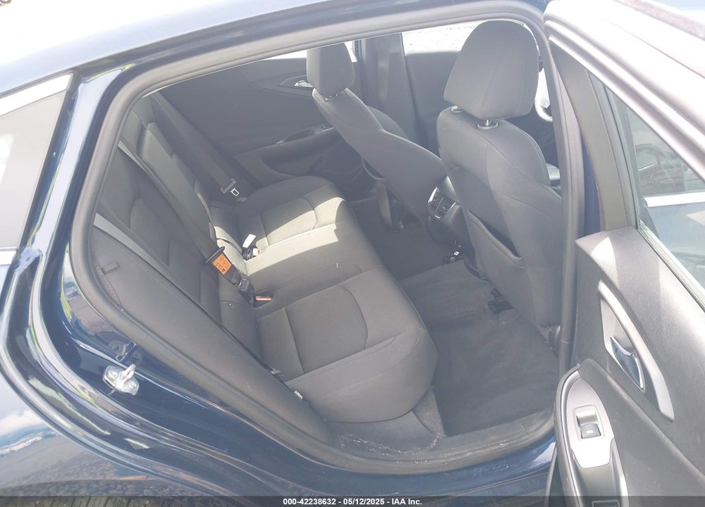 2022 CHEVROLET MALIBU VIN: 1G1ZD5ST1NF182594