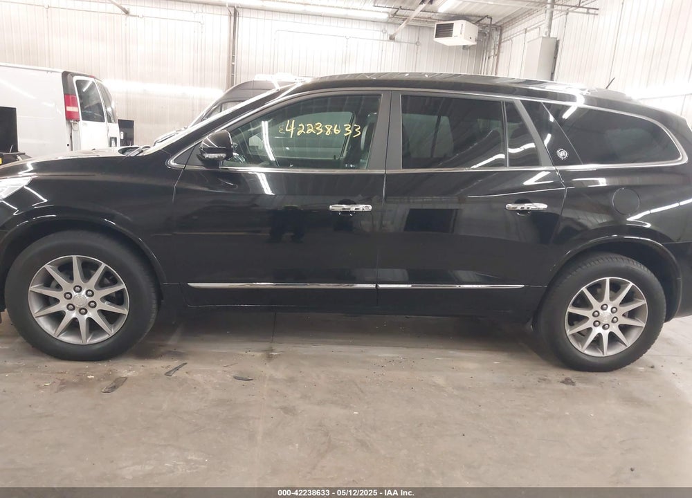 2017 BUICK ENCLAVE VIN: 5GAKVBKD1HJ265040