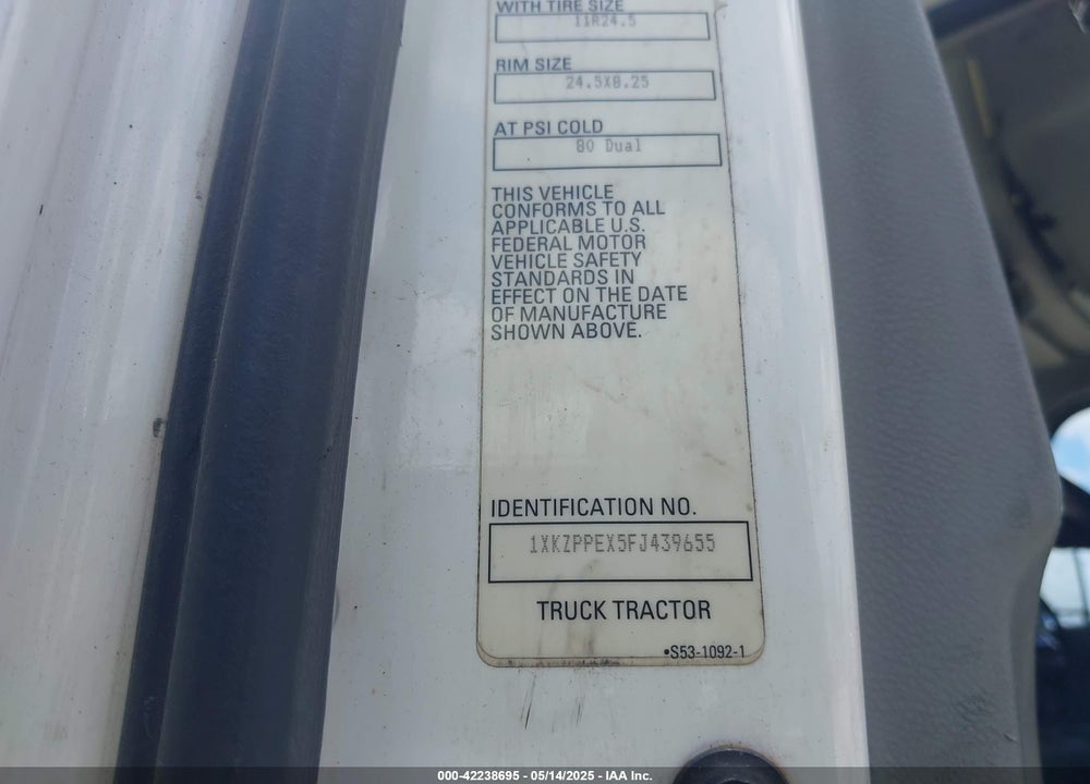 2015 KENWORTH T880 T880 VIN: 1XKZPPEX5FJ439655