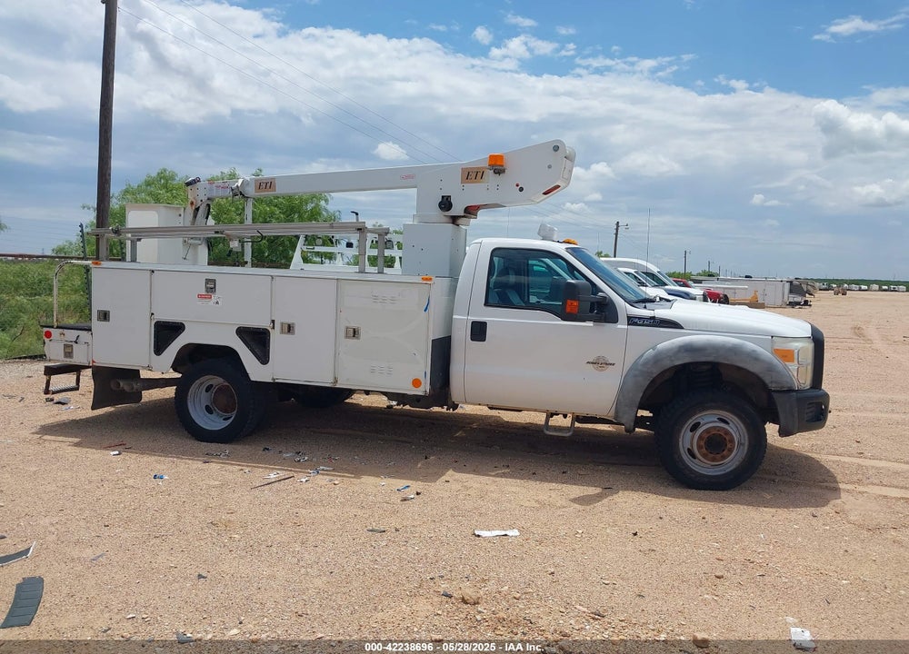 2011 FORD F-450 CHASSIS XL VIN: 1FDUF4GT6BEA47462