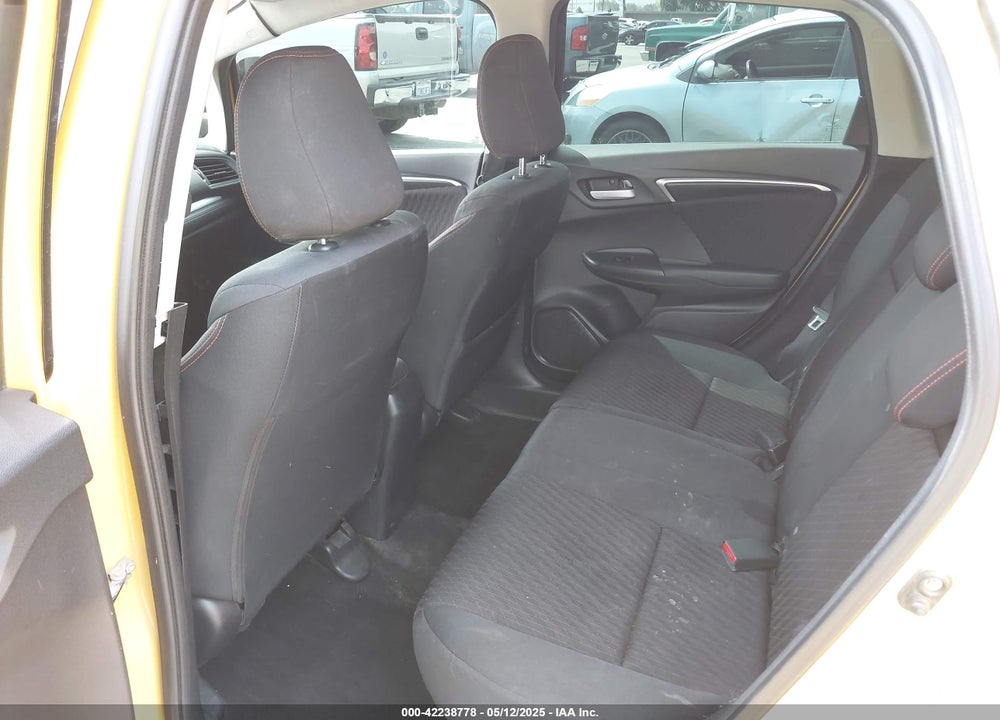 2018 HONDA FIT VIN: 3HGGK5H61JM724357