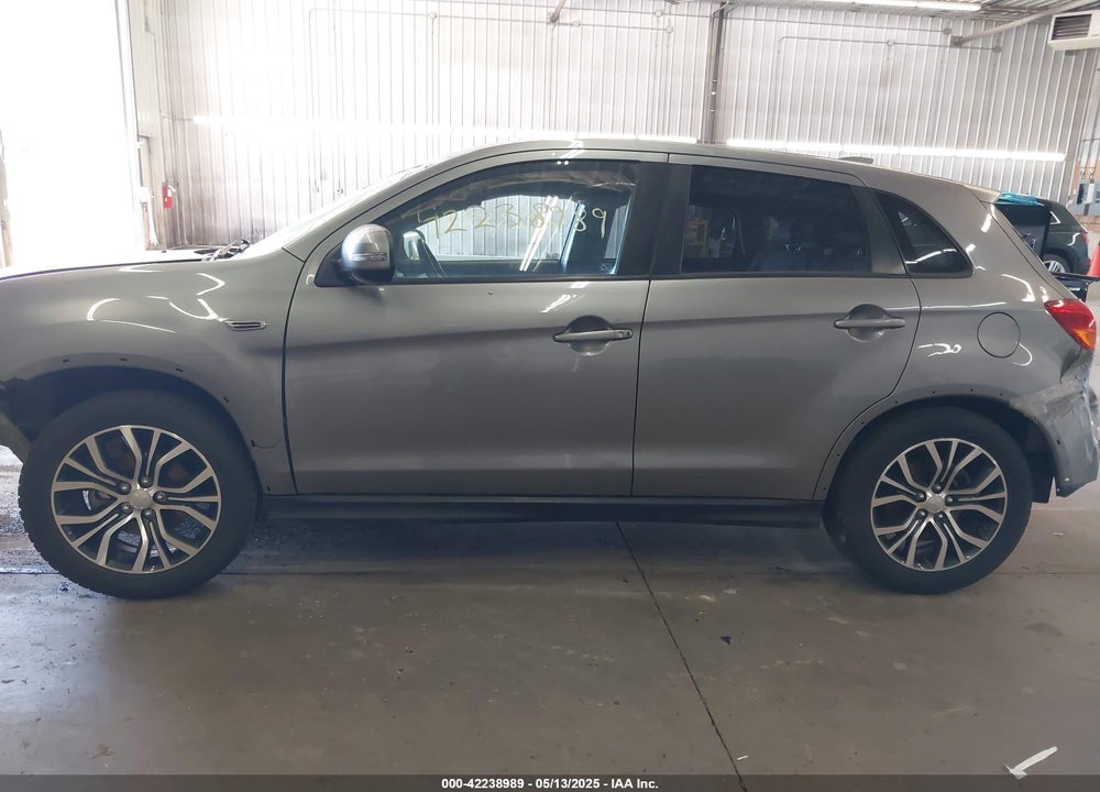 2018 MITSUBISHI OUTLANDER SPORT VIN: JA4AR3AW7JZ035379