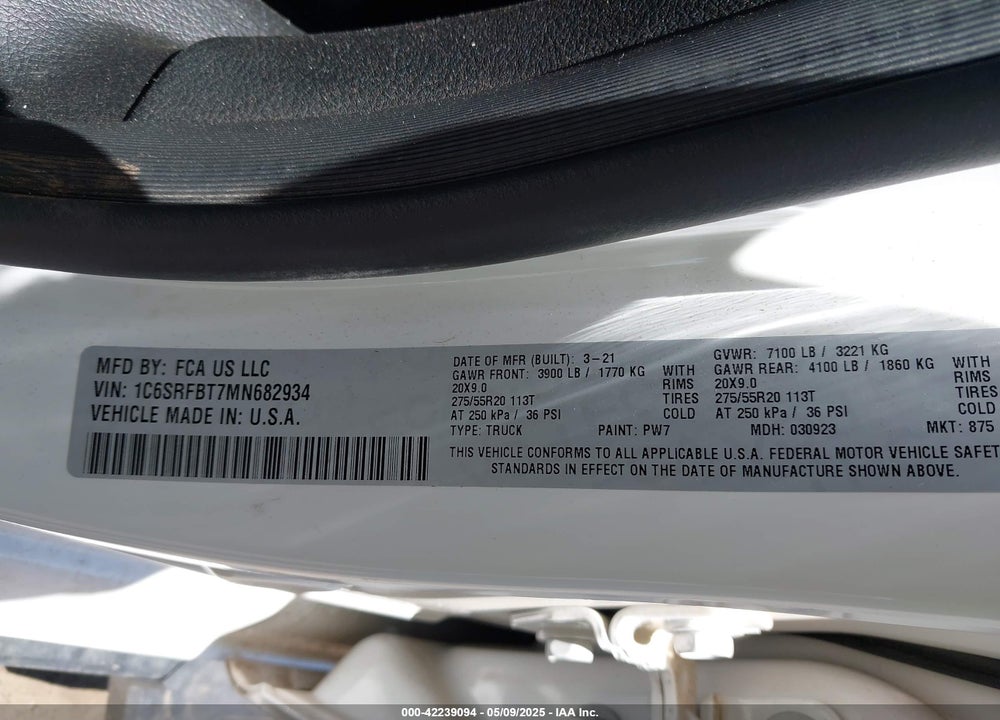2021 RAM 1500 BIG HORN 4X4 6'4 BOX VIN: 1C6SRFBT7MN682934