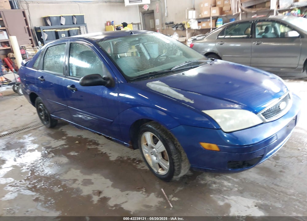 2005 FORD FOCUS ZX4 VIN: 1FAFP34N75W128095