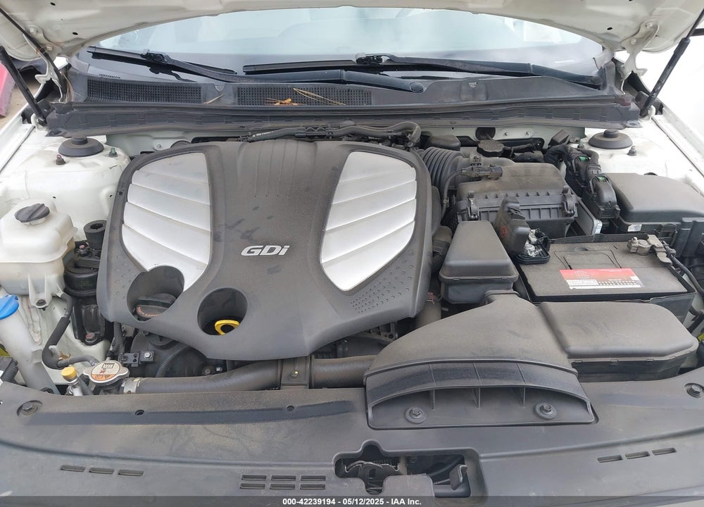 2016 KIA CADENZA LIMITED VIN: KNALN4D73G5209529
