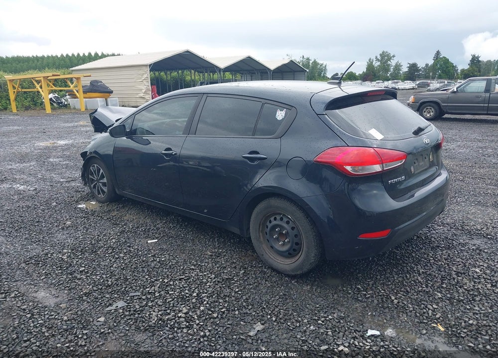 2017 KIA FORTE VIN: KNAFK5A8XH5705986