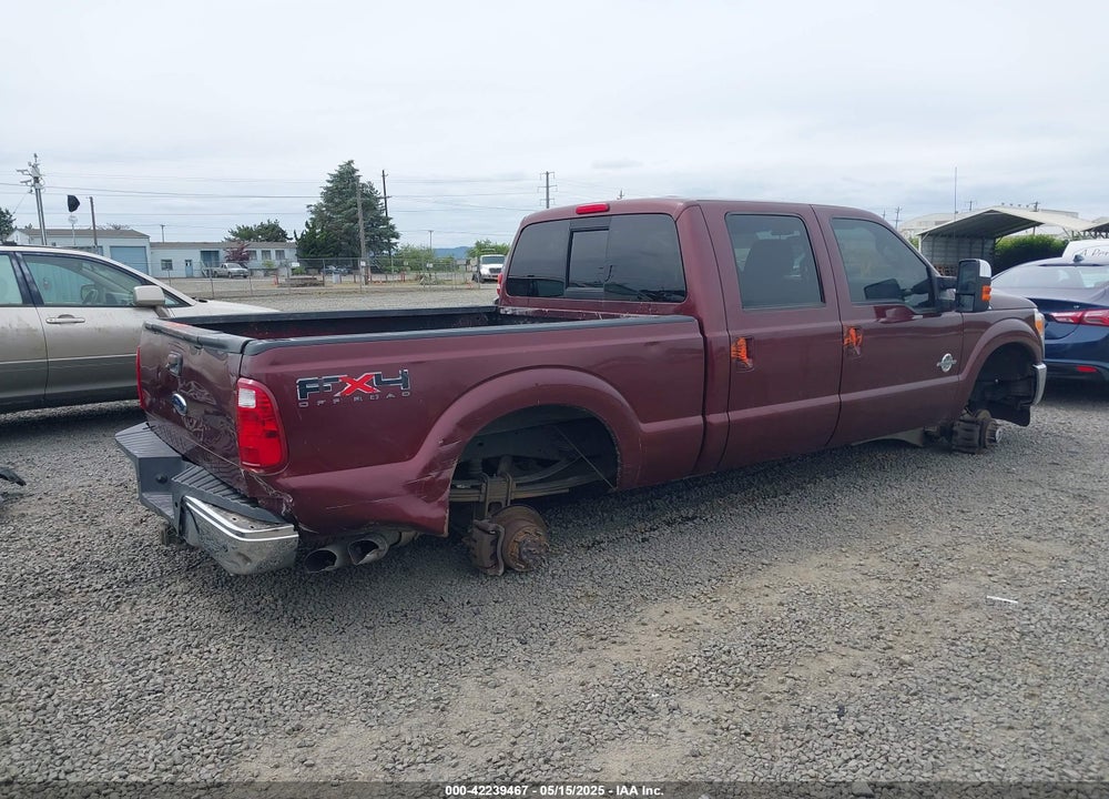 2011 FORD F-350 LARIAT VIN: 1FT8W3BTXBEB51024