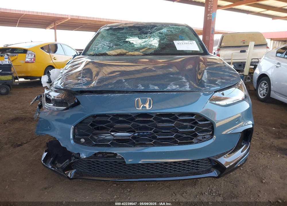 2025 HONDA HR-V VIN: 3CZRZ1H76SM705786