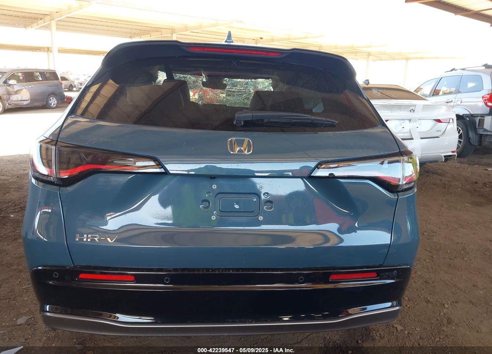 2025 HONDA HR-V VIN: 3CZRZ1H76SM705786