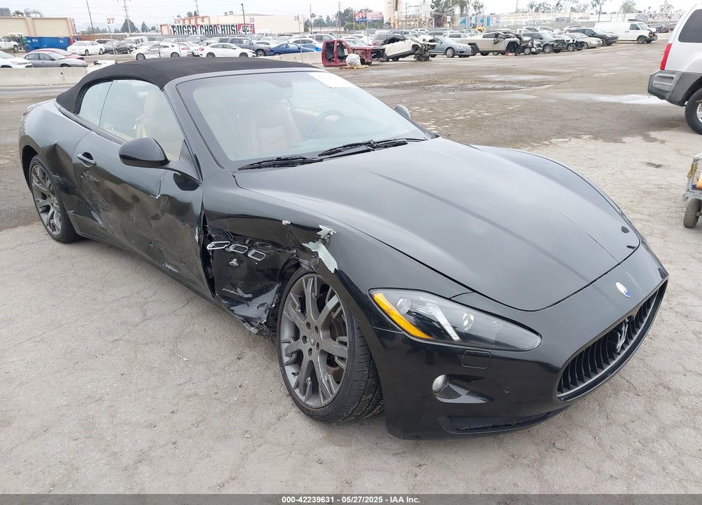 2014 MASERATI GRANTURISMO VIN: ZAM45MMA4E0078412