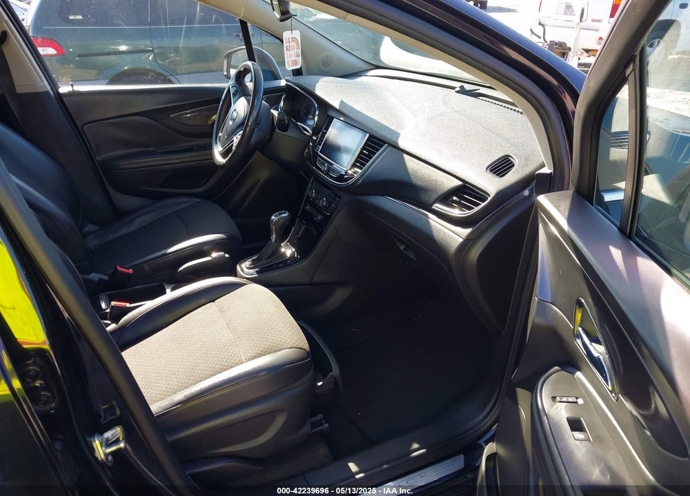 2019 BUICK ENCORE VIN: KL4CJESB8KB725689