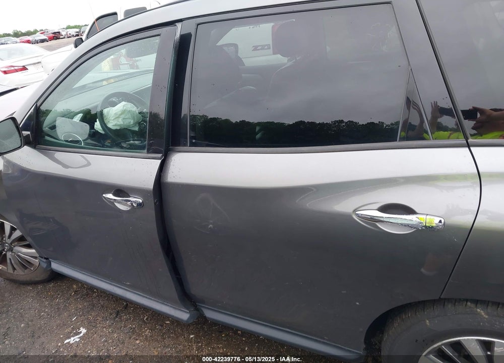 2019 NISSAN PATHFINDER SL VIN: 5N1DR2MN7KC643693