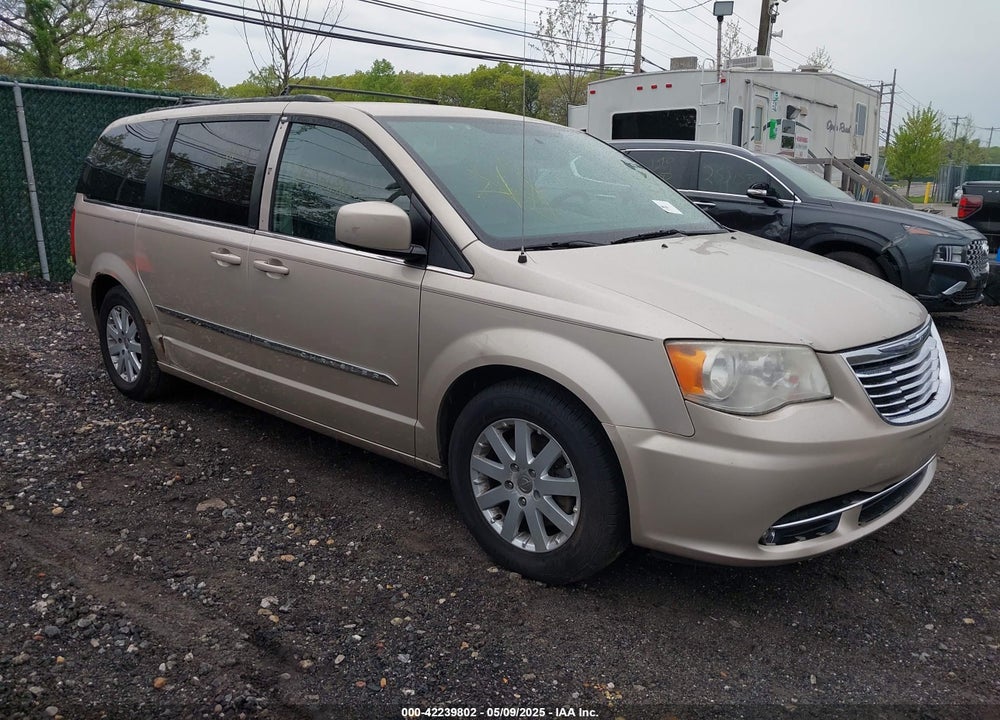 2015 CHRYSLER TOWN AND COUNTRY MINIVAN VIN: 2C4BC1BG3FR324266