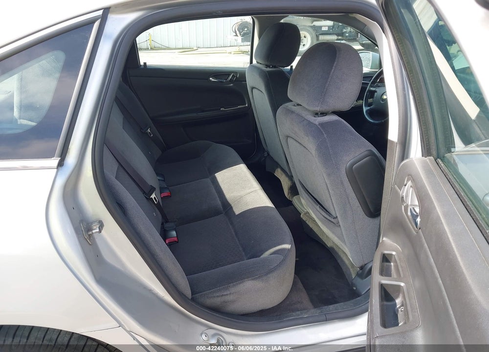 2014 CHEVROLET IMPALA LIMITED LT VIN: 2G1WB5E31E1100066