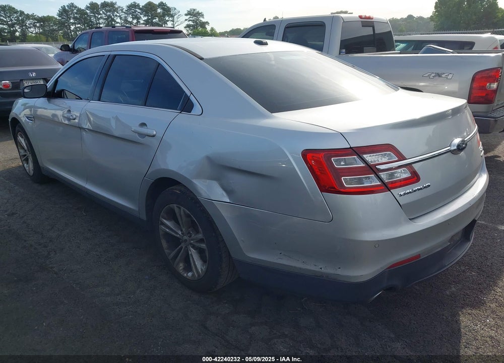2014 FORD TAURUS VIN: 1FAHP2E82EG132710