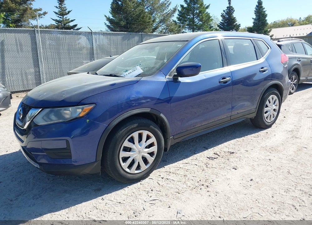 2017 NISSAN ROGUE S VIN: JN8AT2MT8HW138829