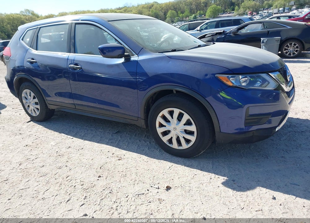 2017 NISSAN ROGUE S VIN: JN8AT2MT8HW138829