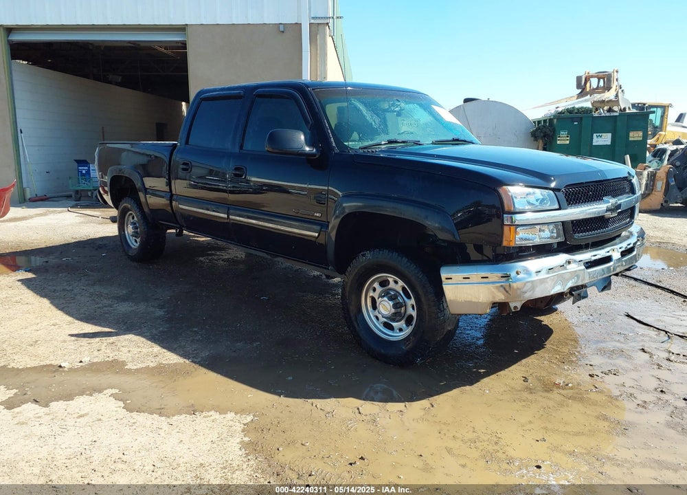 2003 CHEVROLET SILVERADO 2500HD LS VIN: 1GCHC23U63F258156