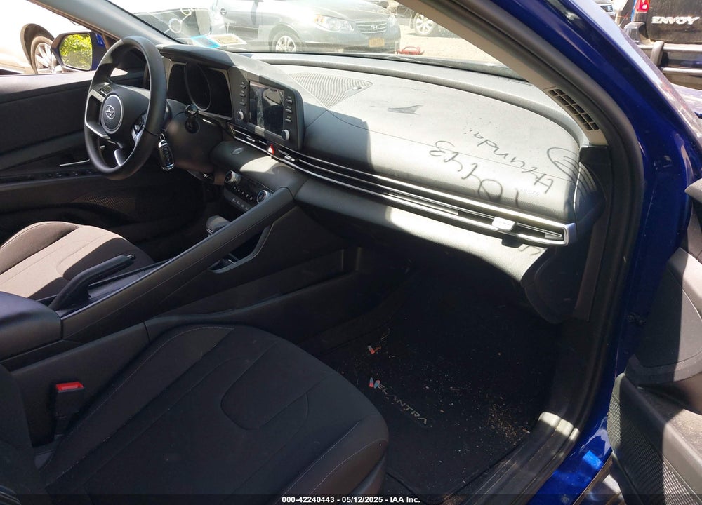 2021 HYUNDAI ELANTRA VIN: KMHLM4AG5MU157277