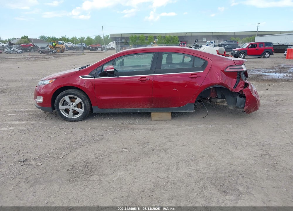 2013 CHEVROLET VOLT VIN: 1G1RB6E42DU133804