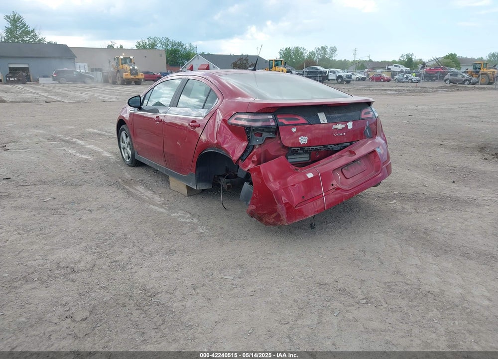 2013 CHEVROLET VOLT VIN: 1G1RB6E42DU133804