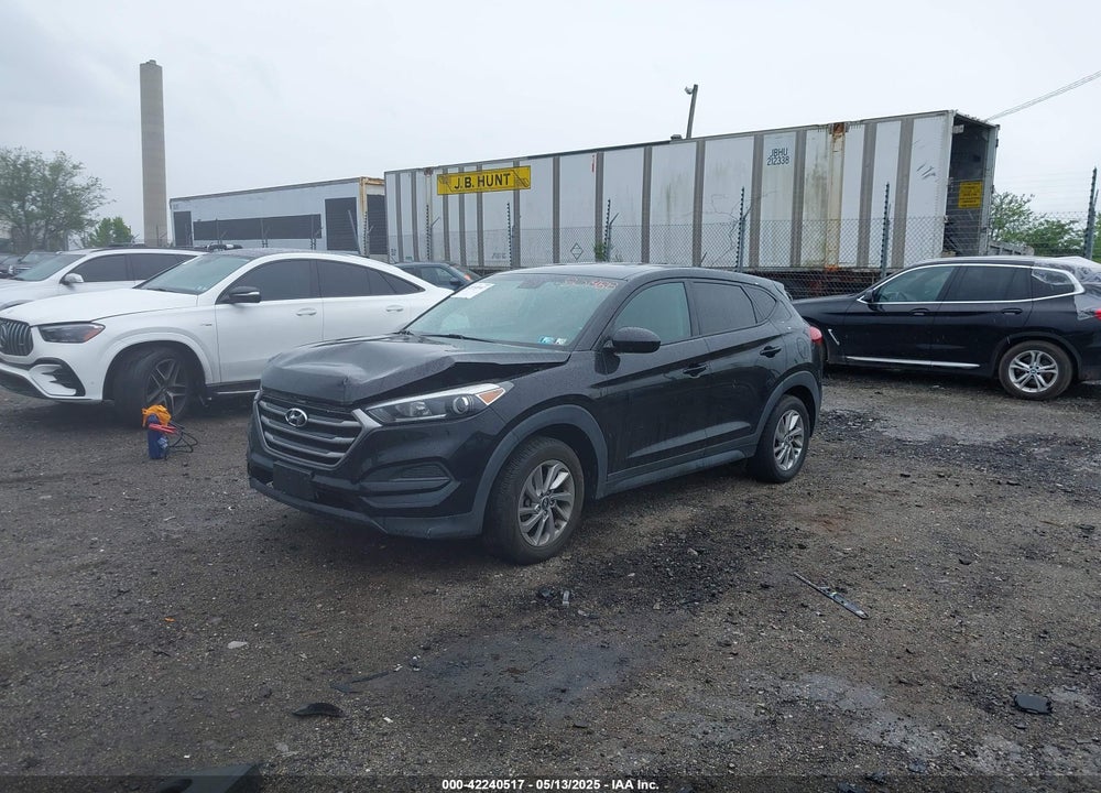 2018 HYUNDAI TUCSON SE VIN: KM8J2CA46JU801488