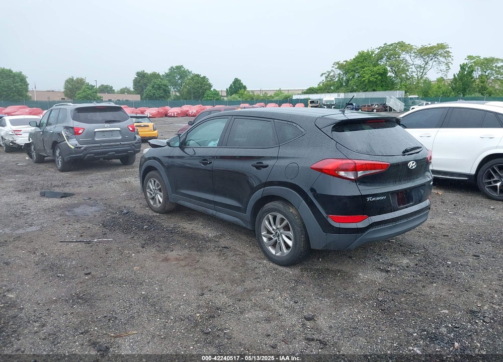 2018 HYUNDAI TUCSON SE VIN: KM8J2CA46JU801488