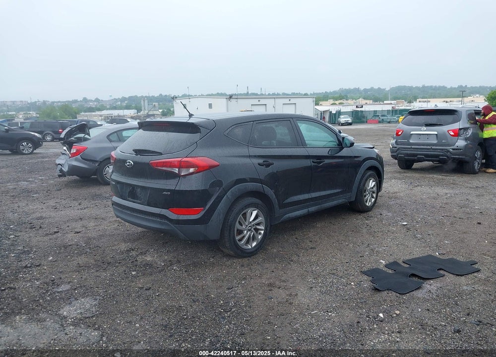 2018 HYUNDAI TUCSON SE VIN: KM8J2CA46JU801488