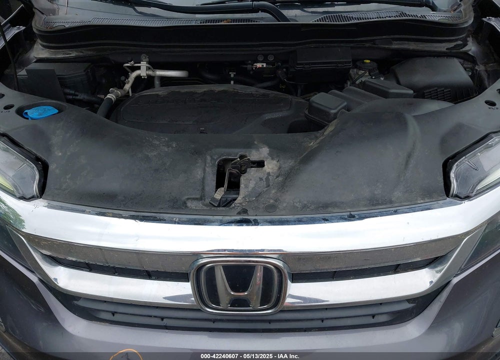 2022 HONDA PILOT VIN: 5FNYF5H55NB006660