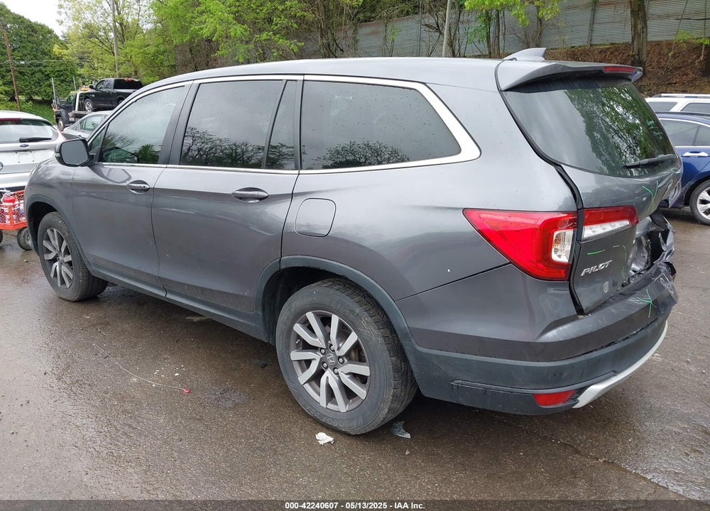 2022 HONDA PILOT VIN: 5FNYF5H55NB006660