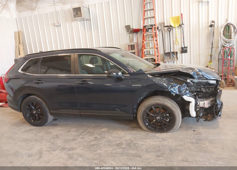 2025 HONDA CR-V HYBRID SPORT-L VIN: 5J6RS6H87SL010910