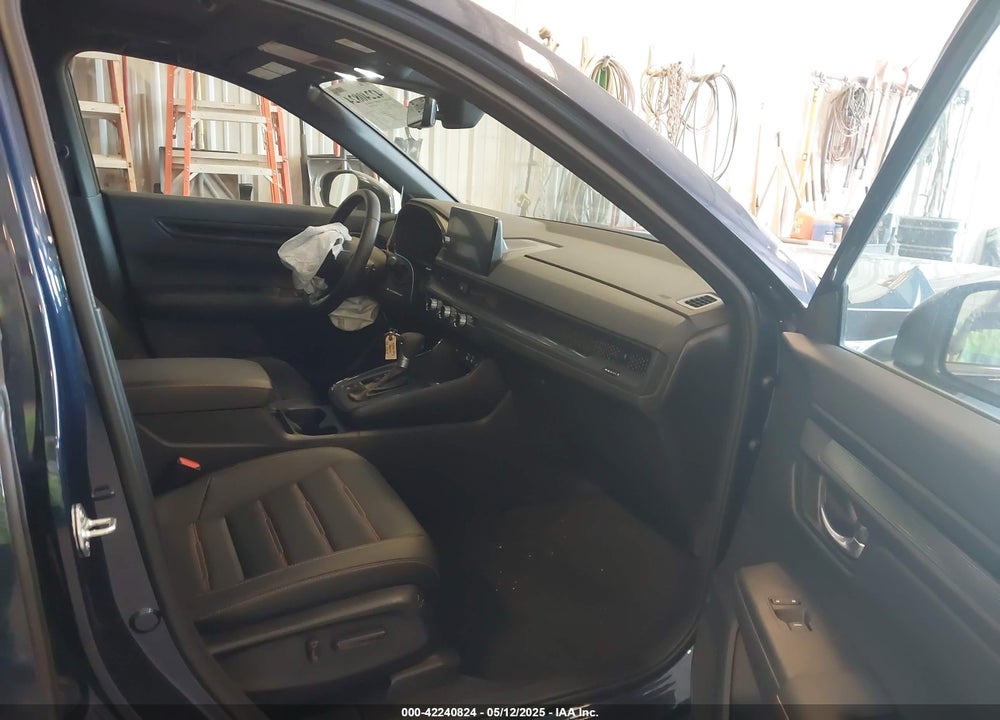 2025 HONDA CR-V HYBRID SPORT-L VIN: 5J6RS6H87SL010910