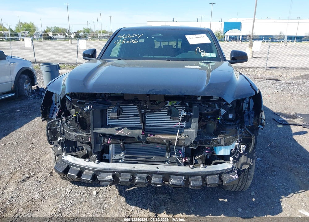 2025 TOYOTA TACOMA VIN: 3TMLB5JN8SM105917
