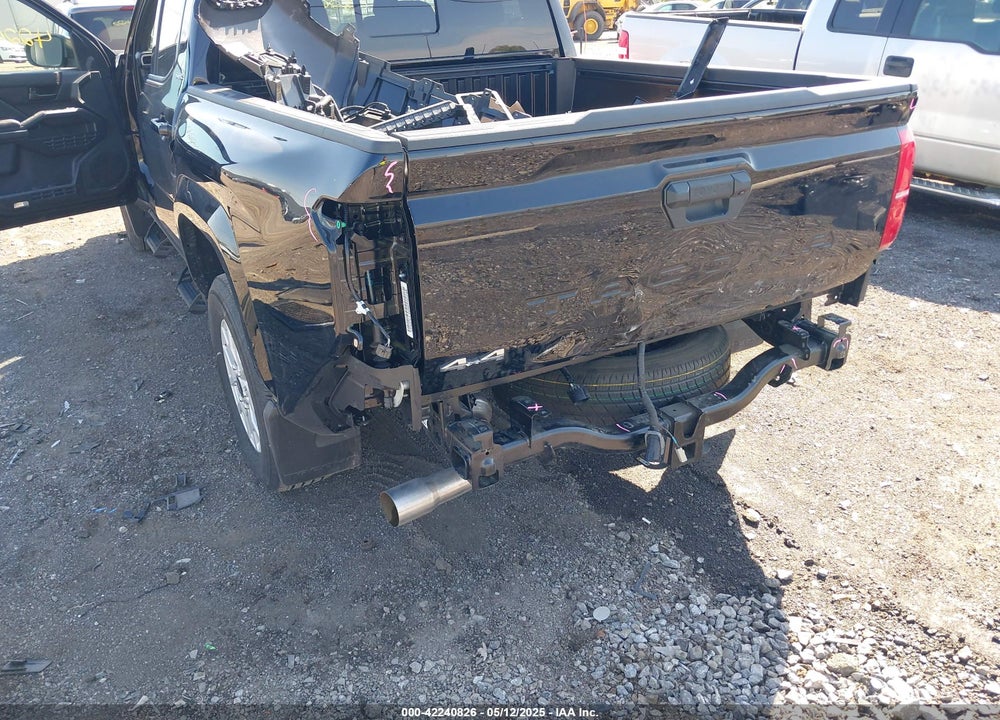 2025 TOYOTA TACOMA VIN: 3TMLB5JN8SM105917