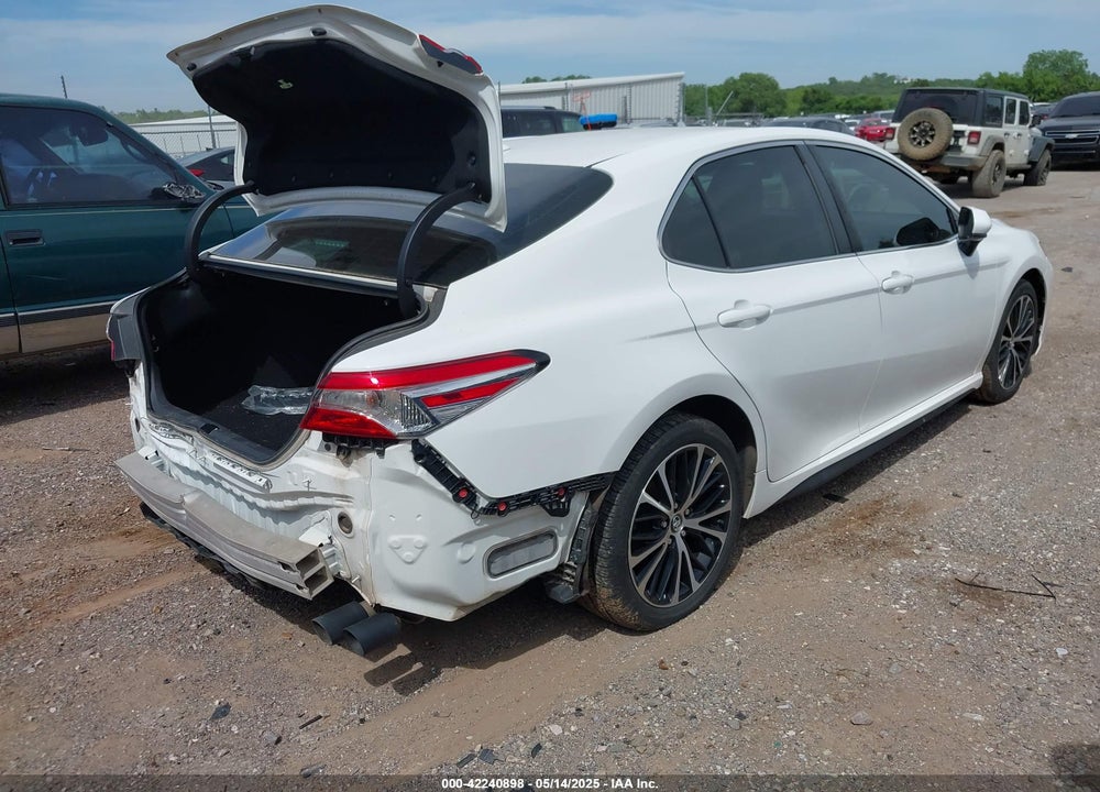2020 TOYOTA CAMRY SE VIN: 4T1G11AK1LU862704