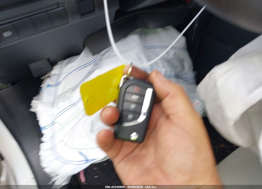 2021 TOYOTA COROLLA VIN: JTDEPMAE5MJ185326