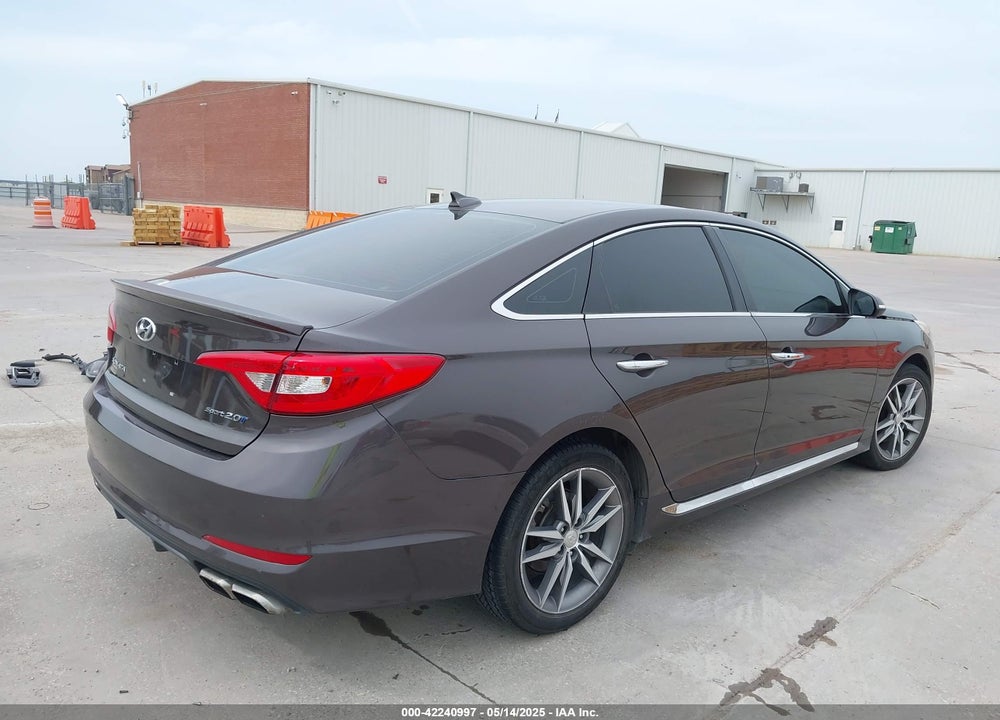 2015 HYUNDAI SONATA VIN: 5NPE34AB1FH228668