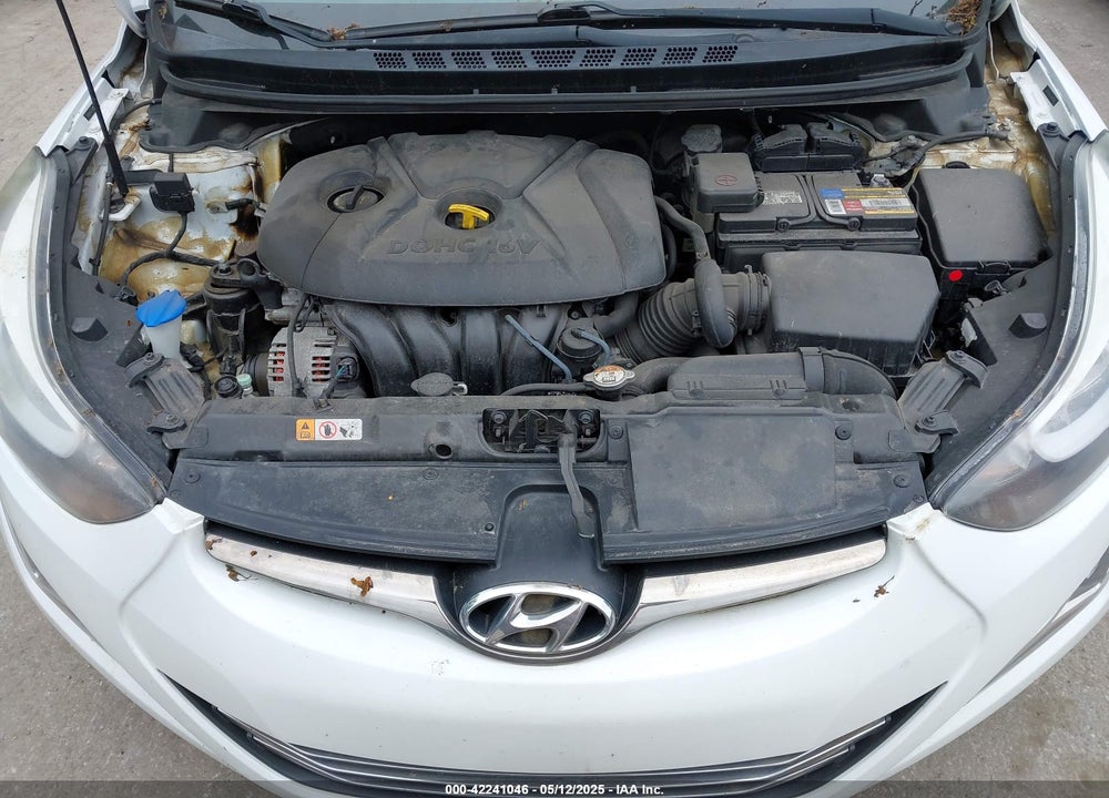 2015 HYUNDAI ELANTRA VIN: 5NPDH4AE7FH560900