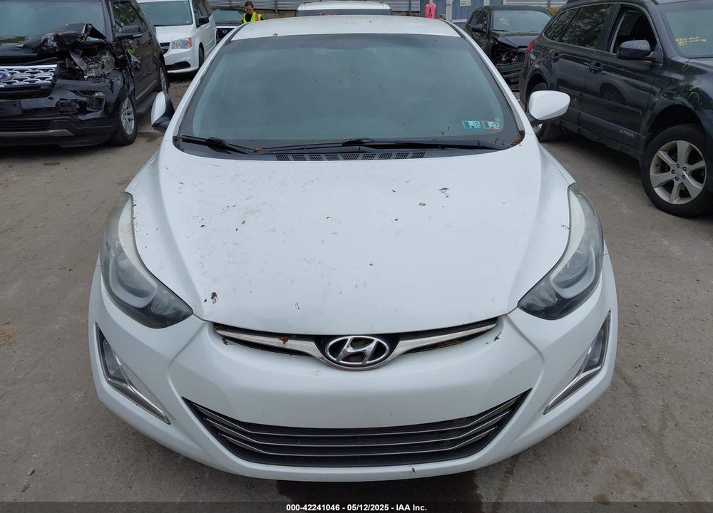 2015 HYUNDAI ELANTRA VIN: 5NPDH4AE7FH560900